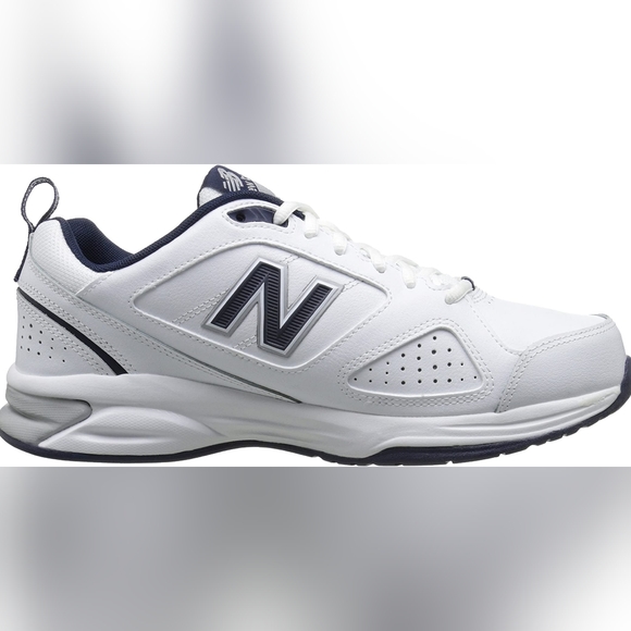 New New Balance Wide Men Sneakers - Picture 2 of 10